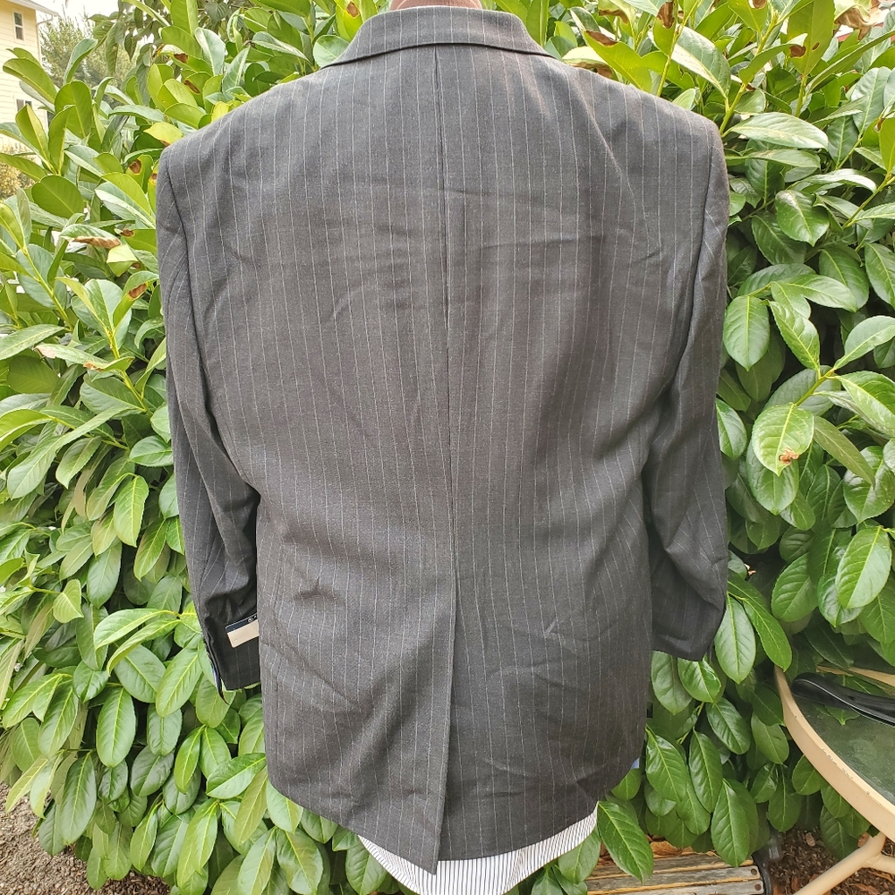 STAFFORD SUIT JACKET AND PANTS - Picture 3 of 16